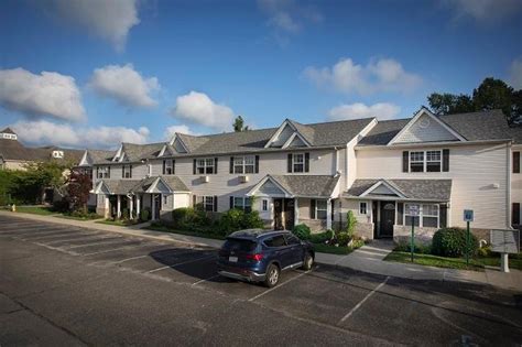 fairfield townhouses at holtsville reviews  Source: OneKey #3492731